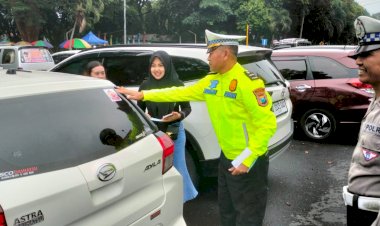 Polres-Bondowoso-Gencar-Sosialisasikan-Hotline-110-untuk-Pemudik-Lebaran-2025