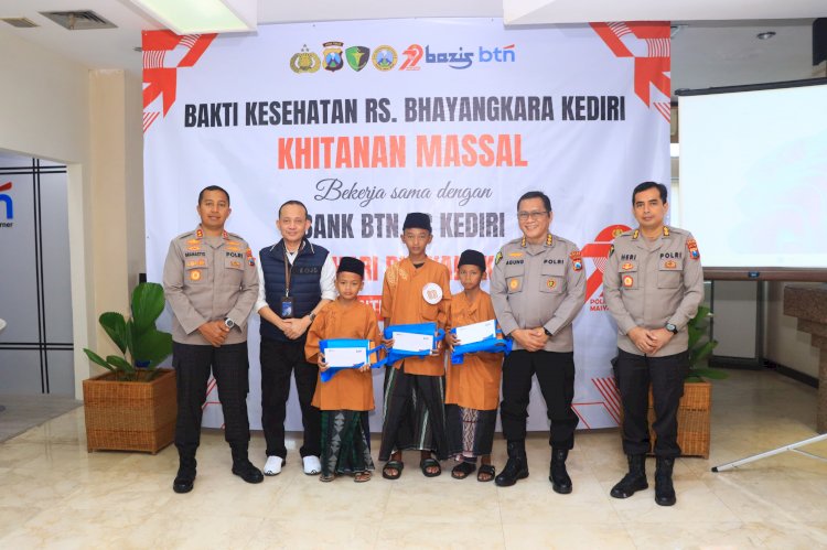 Kolaborasi Polres Kediri Kota Bersama RS Bhayangkara dan BTN Gelar Khitanan Gratis di Hari Bhayangkara ke -79