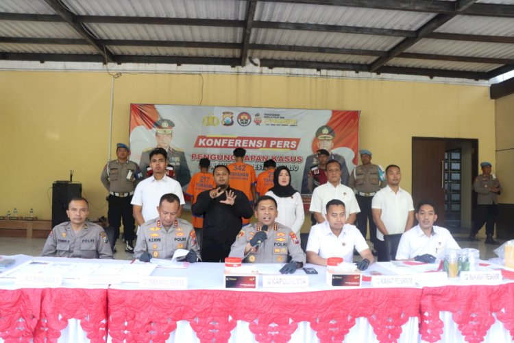 Sebar Konten Asusila di Medsos Grup LGBT, Tiga Pria Diamankan Polisi